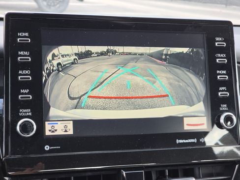 Used 2022 Toyota Camry XLE FWD image 20