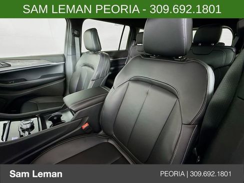 New 2025 Jeep Grand Cherokee L Limited w/ Black Appearance Package image 21