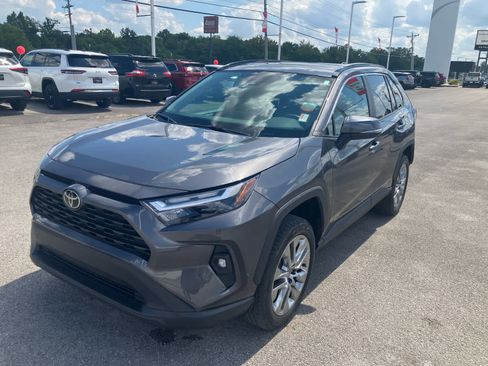 Used 2024 Toyota RAV4 XLE Premium w/ Weather Package AWD/4WD image 5