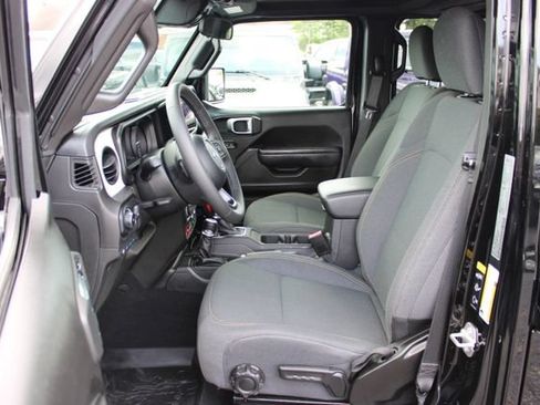 Used 2025 Jeep Wrangler Unlimited Sport S 4xe AWD/4WD image 13