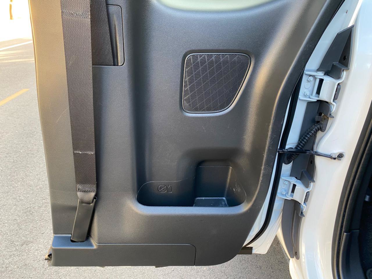 Used 2024 Nissan Frontier S RWD image 33
