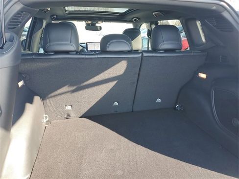 New 2026 Jeep Compass Limited w/ Sun, Sound & Navigation Group image 8