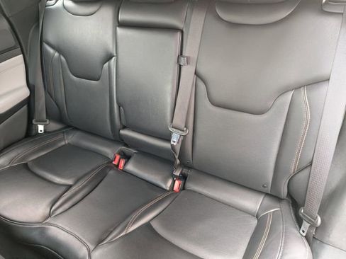 Used 2023 Jeep Compass Limited image 29