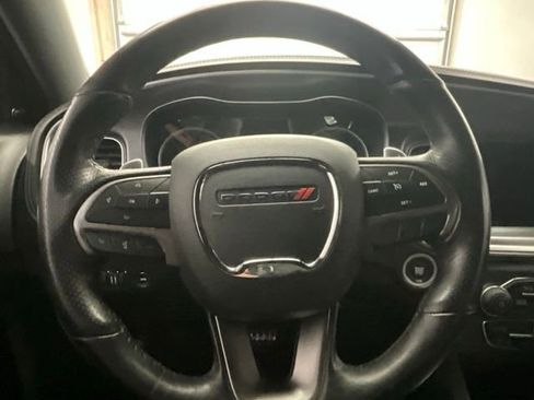 Used 2019 Dodge Charger Scat Pack w/ Plus Group RWD image 8