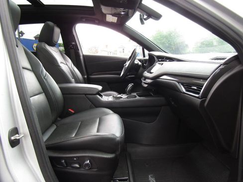 Used 2019 Cadillac XT4 Sport AWD/4WD image 25