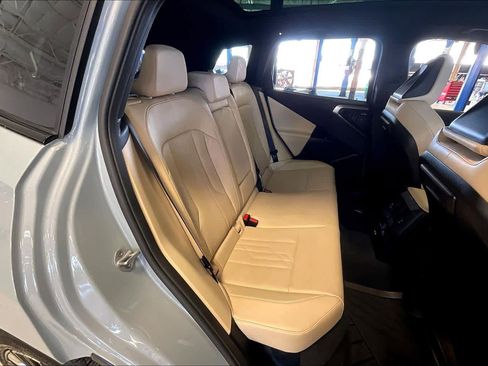 Used 2025 BMW X3 xDrive30i image 18
