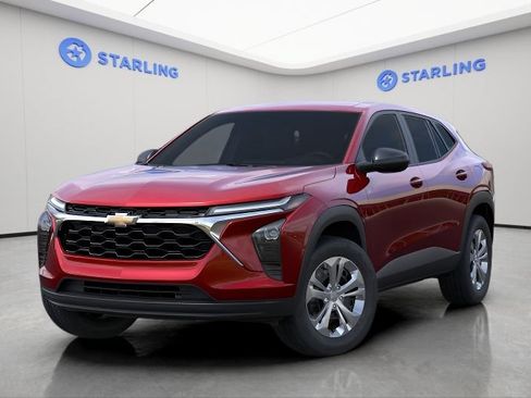 Certified 2026 Chevrolet Trax LS FWD image 8