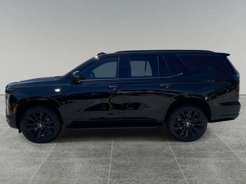 Certified 2025 Cadillac Escalade Sport AWD/4WD image 2