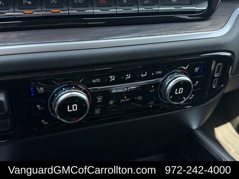 New 2026 GMC Sierra 1500 SLT AWD/4WD image 16