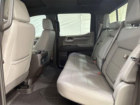 Certified 2024 Chevrolet Silverado 1500 RST image 25