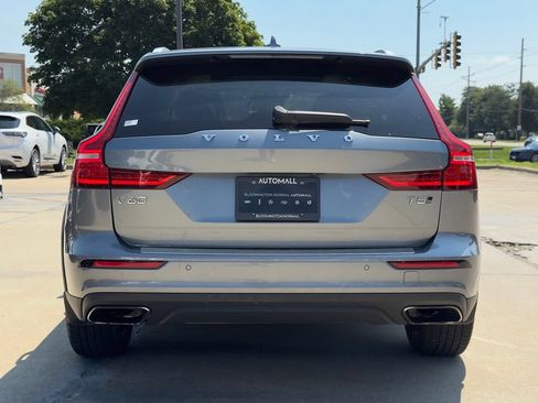 Used 2020 Volvo V60 T5 Cross Country w/ Protection Package Premier AWD/4WD image 6