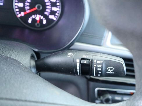 Used 2018 Kia Optima LX FWD image 21