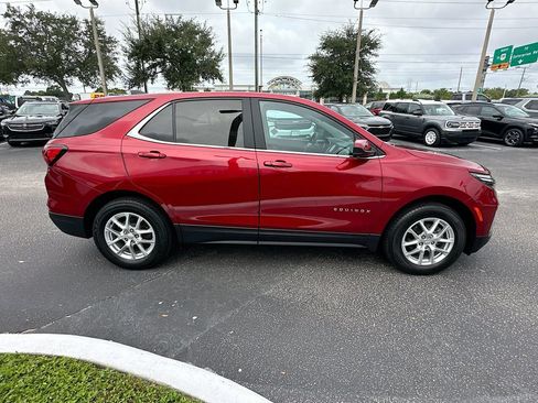 Used 2022 Chevrolet Equinox LT AWD/4WD image 4