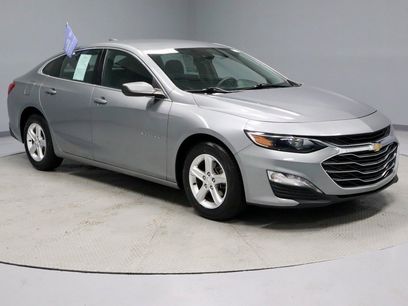 Used 2024 Chevrolet Malibu LT