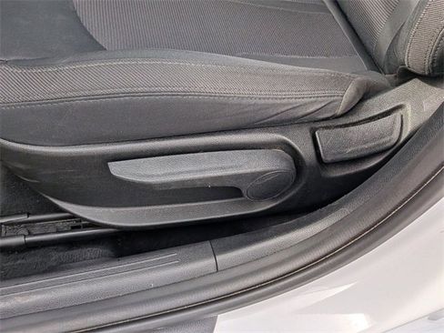 Used 2021 Kia K5 LXS image 28