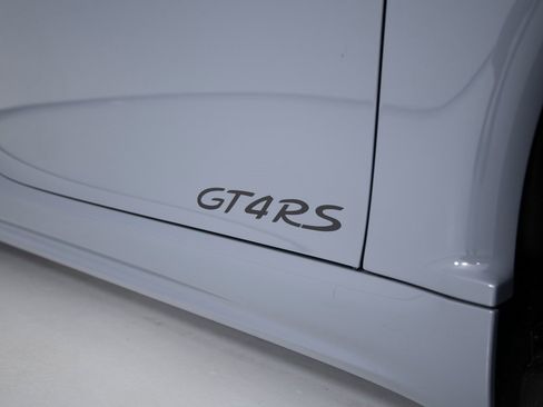 Certified 2024 Porsche 718 Cayman GT4 RS image 19