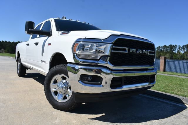 Used 2022 RAM 2500 Tradesman w/ Chrome Appearance Group AWD/4WD image 5