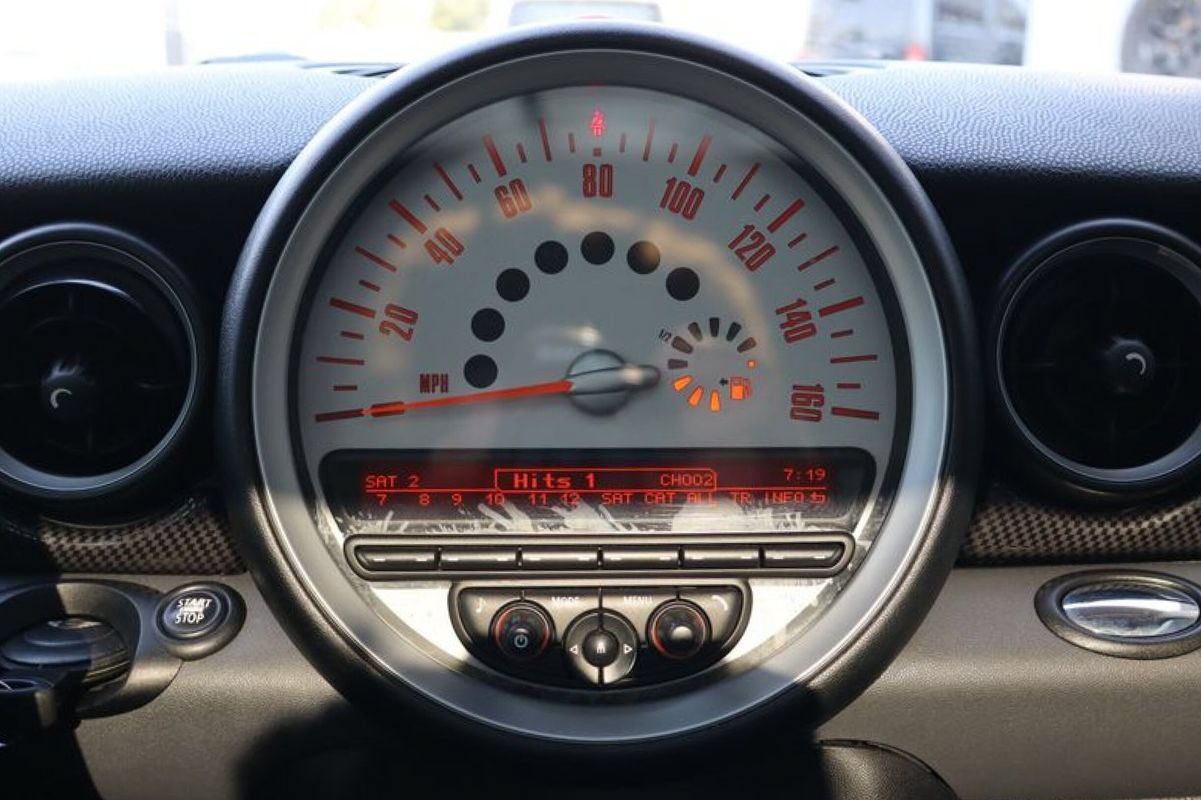 Used 2012 MINI Cooper S w/ Cold Weather Pkg FWD image 19