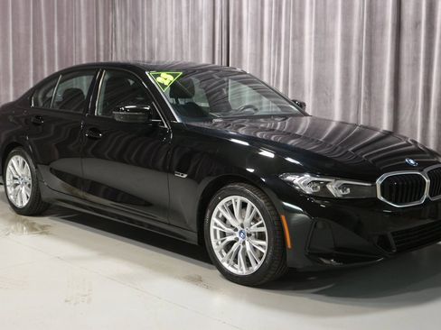 Certified 2023 BMW 330e xDrive w/ Convenience Package image 3