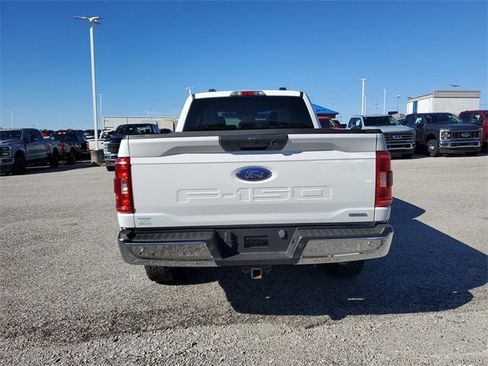 Used 2023 Ford F150 XLT w/ Trailer Tow Package image 5
