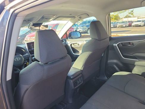 Used 2023 Toyota RAV4 LE image 10