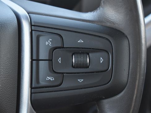 Used 2021 GMC Sierra 1500 SLT image 8