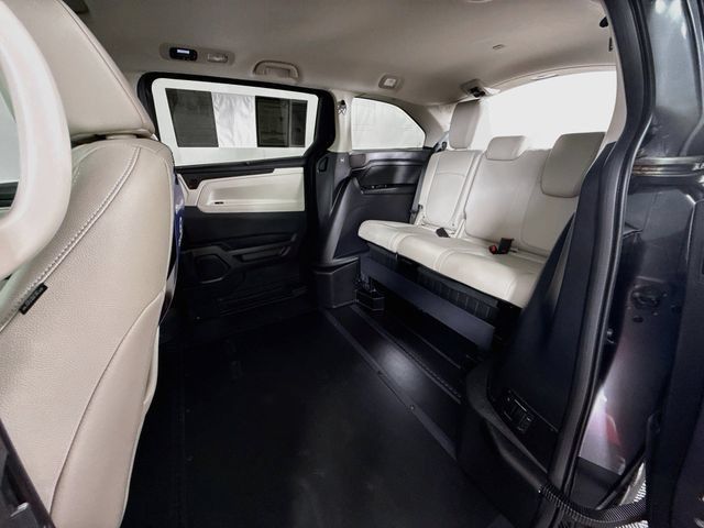 Used 2026 Honda Odyssey EX-L image 8