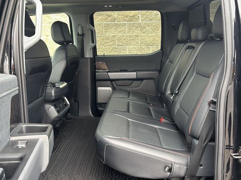 Used 2021 Ford F150 Lariat image 30