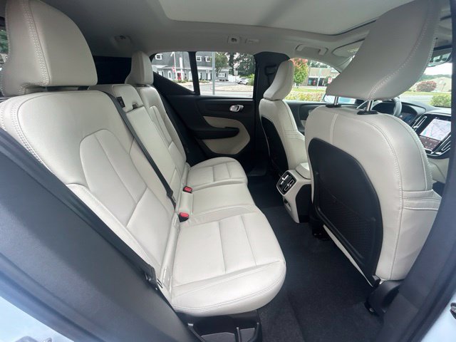 Used 2024 Volvo XC40 B5 Plus w/ Climate Package AWD/4WD image 13
