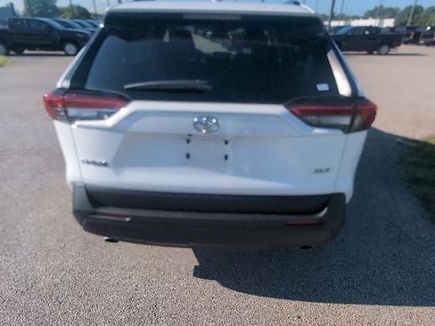 Certified 2025 Toyota RAV4 XLE FWD image 6