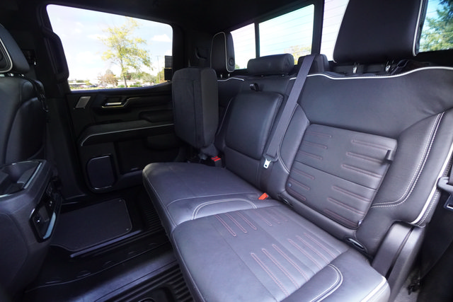 Used 2023 GMC Sierra 1500 AT4X AWD/4WD image 31