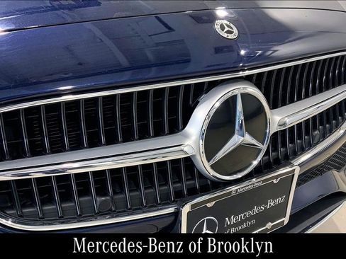 Used 2022 Mercedes-Benz C 300 4MATIC Sedan image 31