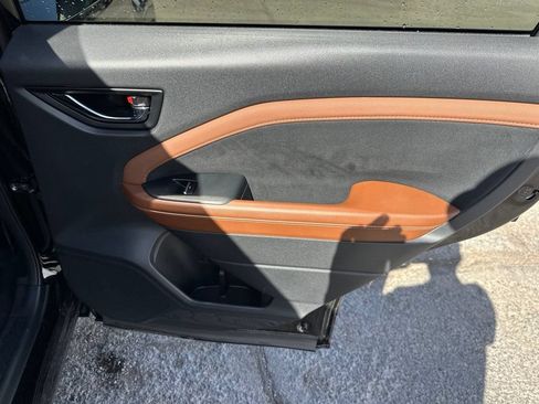 Certified 2025 Subaru Forester Limited AWD/4WD image 18