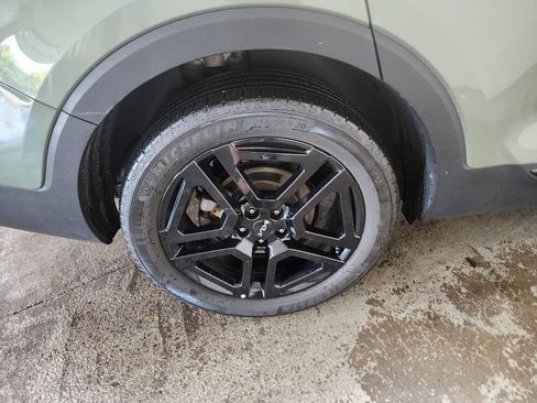 Used 2024 Kia Telluride SX X-Line AWD/4WD image 45
