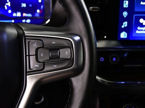 Used 2023 Chevrolet Silverado 1500 LT AWD/4WD image 21