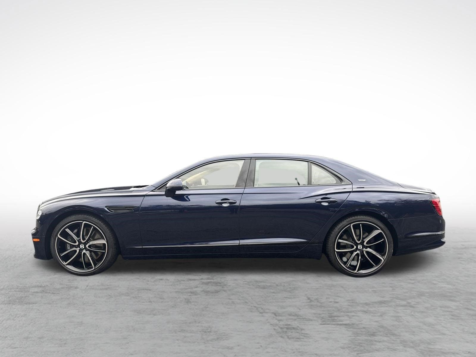 Used 2024 Bentley Flying Spur V8 AWD/4WD image 5