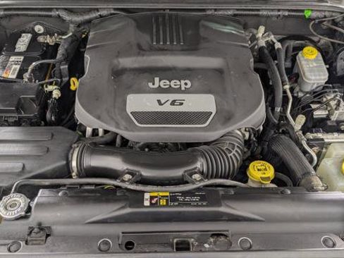 Used 2017 Jeep Wrangler Unlimited Sport w/ Quick Order Package 24S image 30