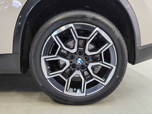 New 2026 BMW X1 xDrive28i image 8