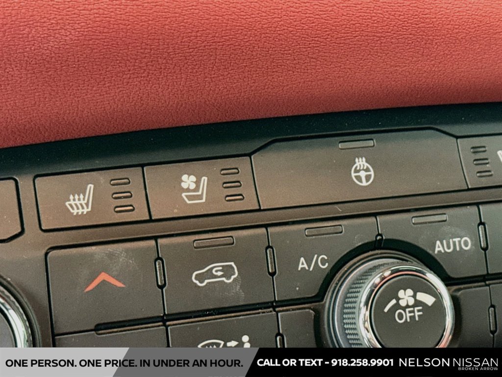 Used 2024 Dodge Durango SRT Hellcat AWD/4WD image 21