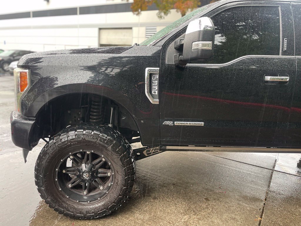 Used 2017 Ford F350 Platinum w/ Platinum Ultimate Package AWD/4WD image 10