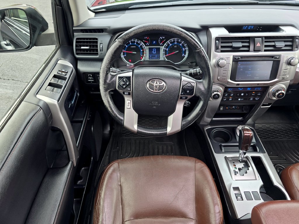 Used 2014 Toyota 4Runner Limited AWD/4WD image 18
