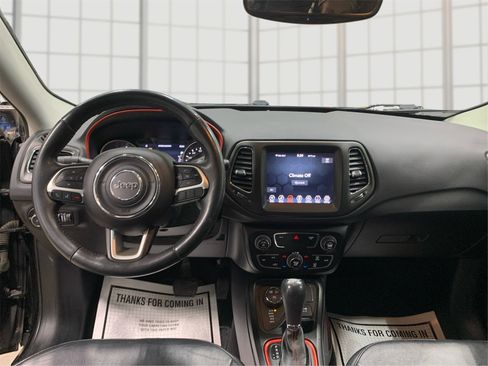 Used 2019 Jeep Compass Trailhawk w/ Leather Interior Group image 24