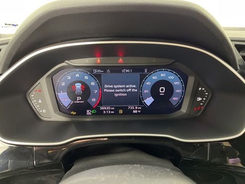 Used 2025 Audi Q3 2.0T Premium AWD/4WD image 24