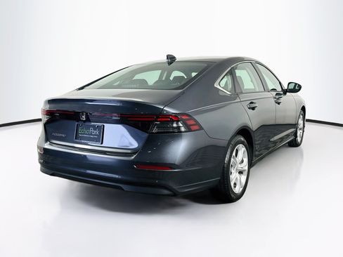 Used 2025 Honda Accord LX image 9