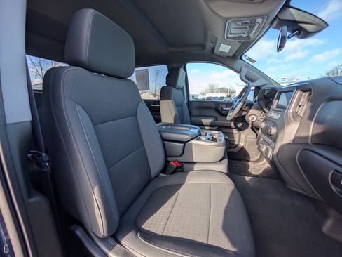 Certified 2022 Chevrolet Silverado 1500 Custom w/ Safety Confidence Package image 39