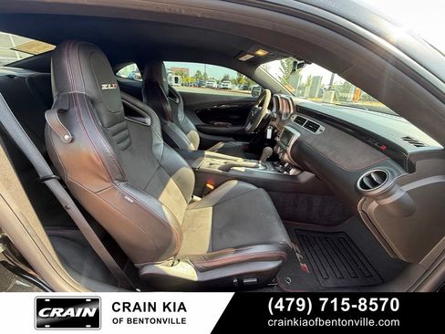 Used 2014 Chevrolet Camaro ZL1 RWD image 27