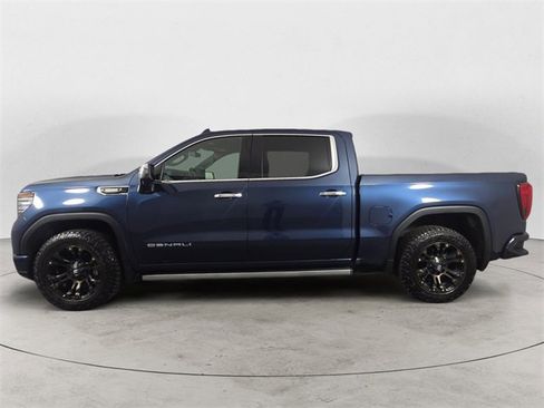 Used 2022 GMC Sierra 1500 Denali image 2