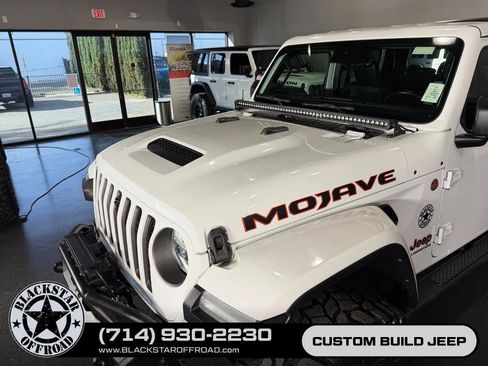 Used 2021 Jeep Gladiator Mojave AWD/4WD image 6