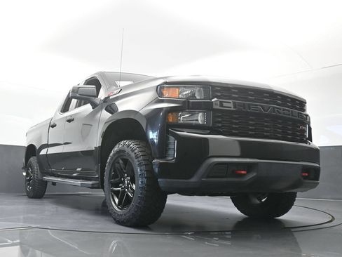 Used 2020 Chevrolet Silverado 1500 Custom Trail Boss w/ Custom Convenience Package AWD/4WD image 59
