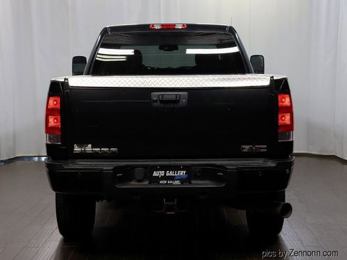 Used 2013 GMC Sierra 2500 Denali w/ Snow Plow Prep Package AWD/4WD image 5